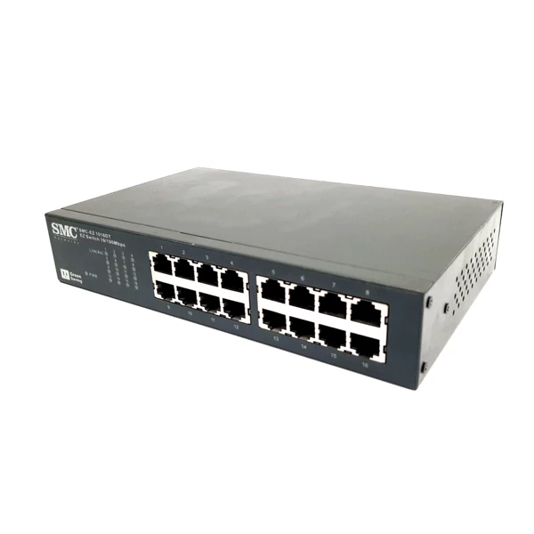 SMC-EZ1016DT Fast Ethernet Switch