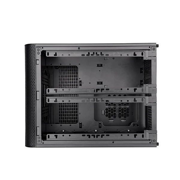 4_20251216_225942_bdfe5bad.webp Thermaltake Core V21 Case